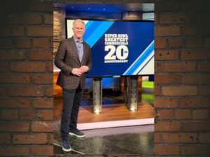 -Super Bowl's Greatest Commercials (2021)-<br>The Original Movie