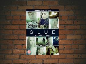 -Glue (2014)-<br>The Complete Series